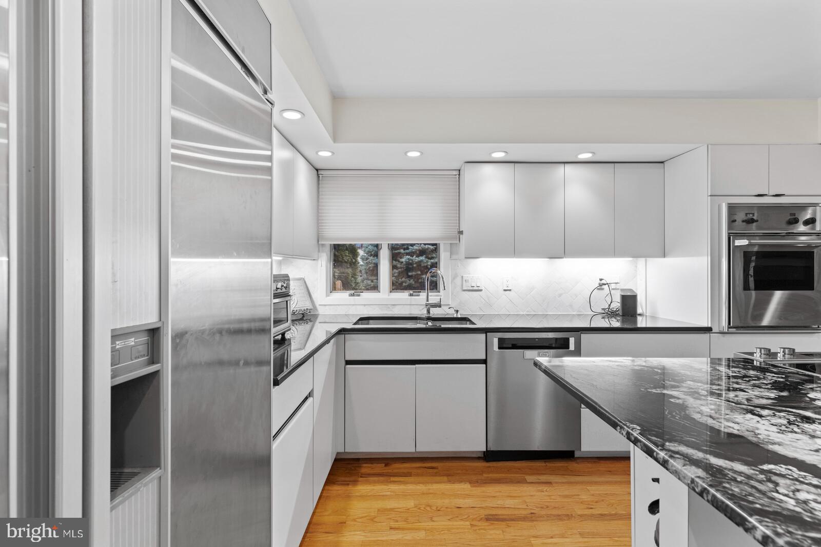 10 Centura Cherry Hill Cherry Hill, NJ 08003 - Photo 10 of 37