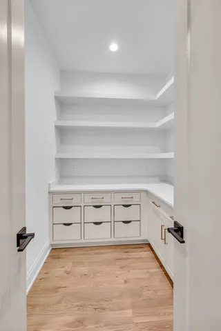 $3,399,900 | 1009 Graybar Lane, Nashville, TN 37204