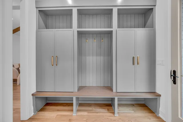 $3,399,900 | 1009 Graybar Lane, Nashville, TN 37204