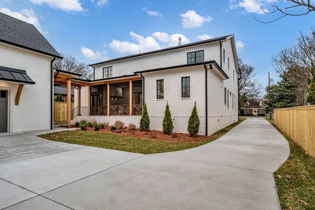 $3,399,900 | 1009 Graybar Lane, Nashville, TN 37204