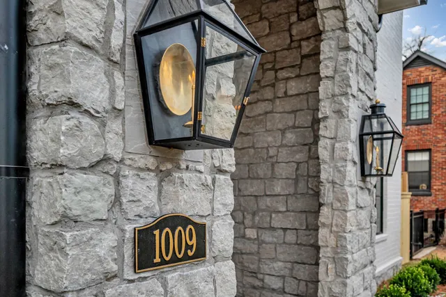 $3,399,900 | 1009 Graybar Lane, Nashville, TN 37204