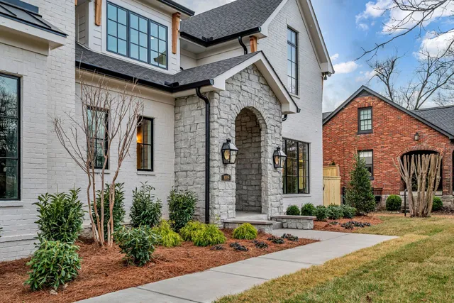 $3,399,900 | 1009 Graybar Lane, Nashville, TN 37204