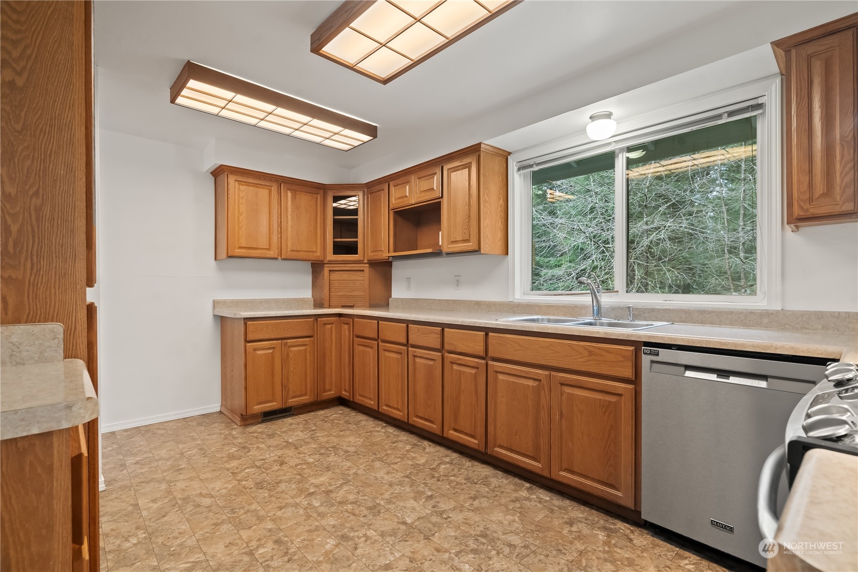 5830 Delphi Road Southwest Olympia, WA 98512 - Photo 13 of 40 Gallery Image 13