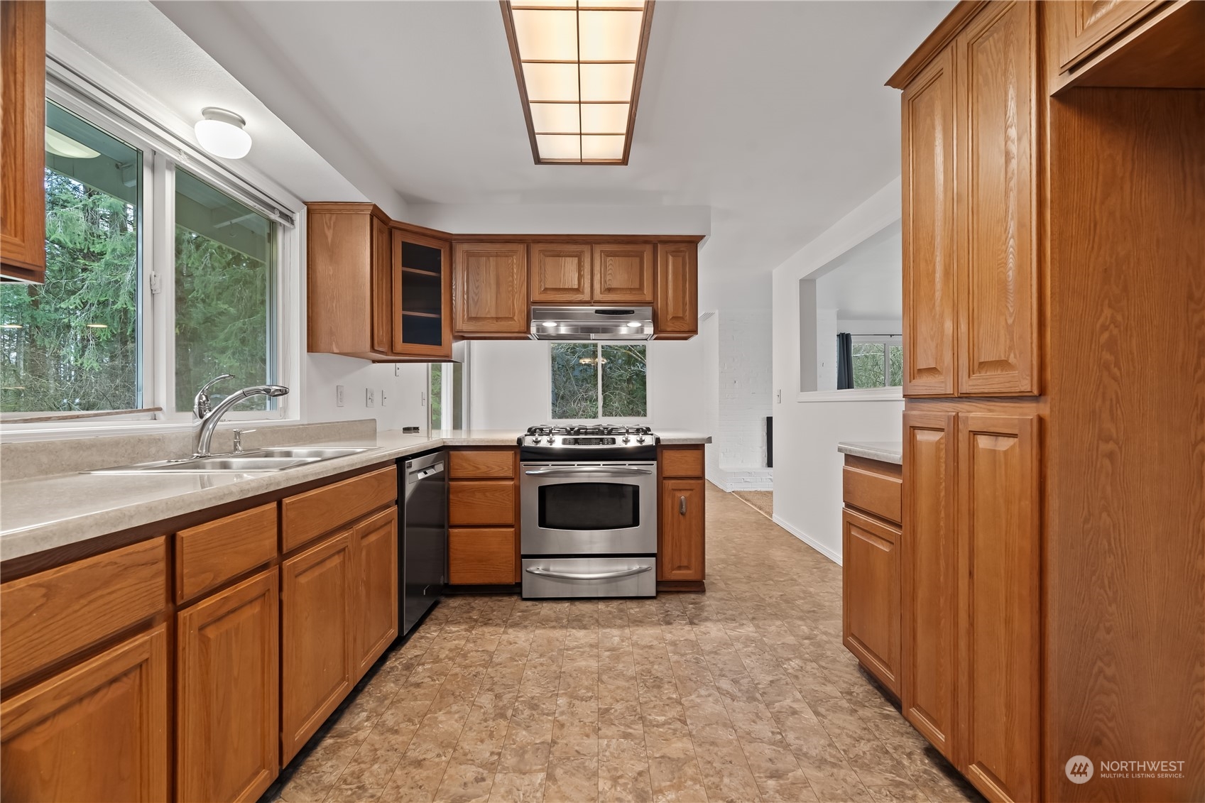 5830 Delphi Road Southwest Olympia, WA 98512 - Photo 14 of 40 Gallery Image 14