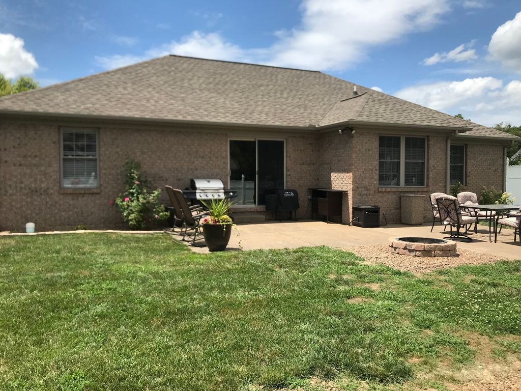 117 Stonehedge Road Chandler, IN 47610 - Photo 17 of 22
