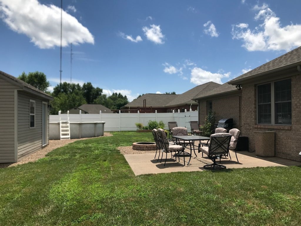 117 Stonehedge Road Chandler, IN 47610 - Photo 18 of 22