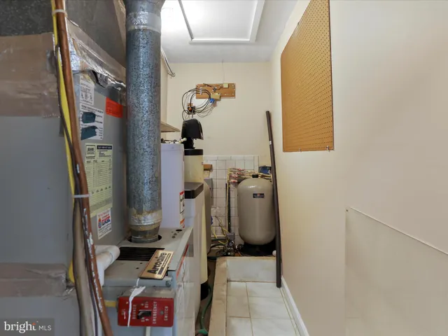 $325,000 | 112 Riverview Drive, Falling Waters, WV 25419