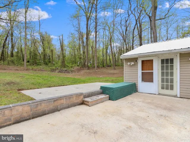 $325,000 | 112 Riverview Drive, Falling Waters, WV 25419