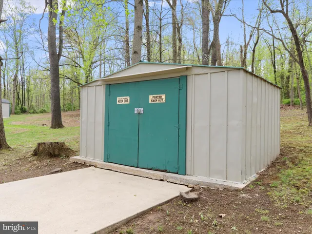 $325,000 | 112 Riverview Drive, Falling Waters, WV 25419