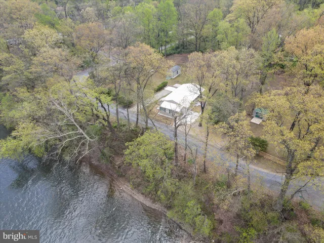 $325,000 | 112 Riverview Drive, Falling Waters, WV 25419