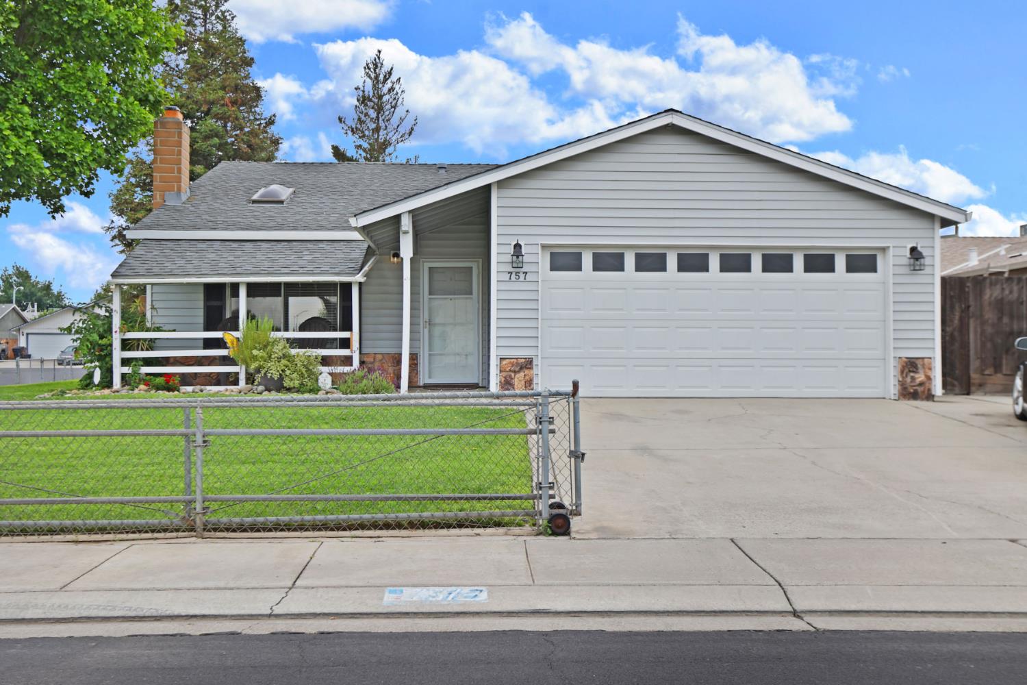 757 Clemens Court Ripon, CA 95366 - Photo 1 of 34
