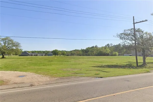$2,328,718 | 17458 Highway 190, Hammond, LA 70403