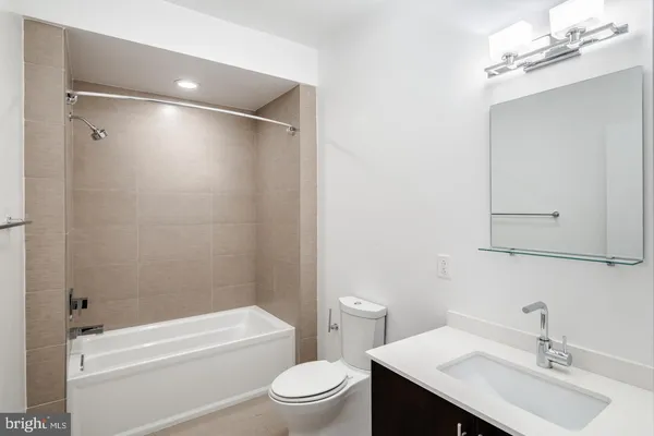 $3,100 | 832 North 3rd Street, Unit 4, Philadelphia, PA 19123