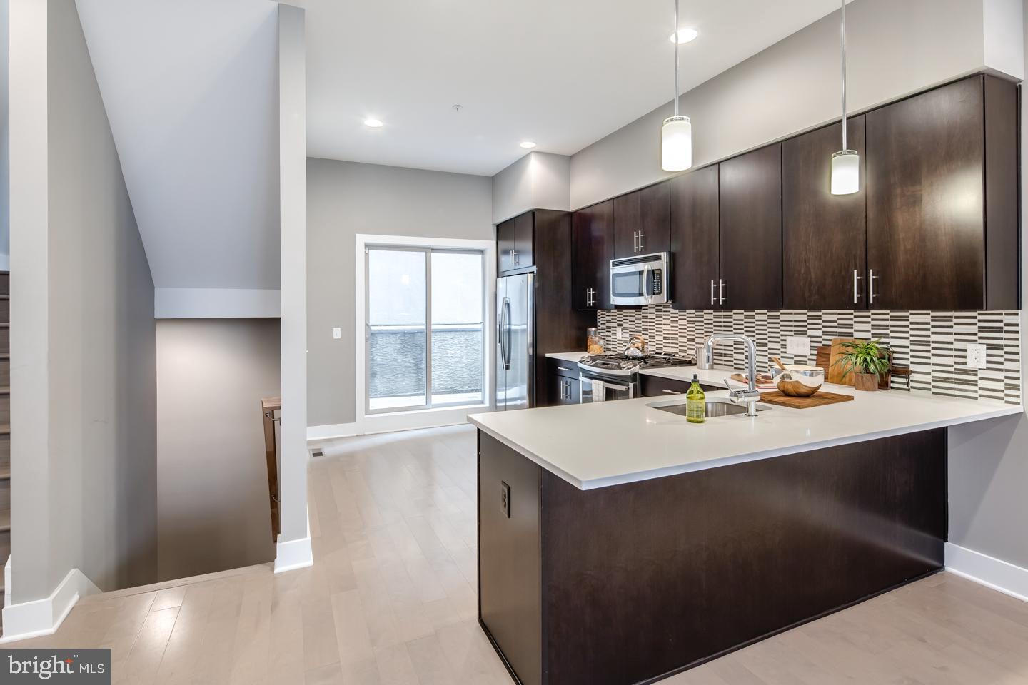 832 North 3rd Street, Unit 4 Philadelphia, PA 19123 - Photo 7 of 7