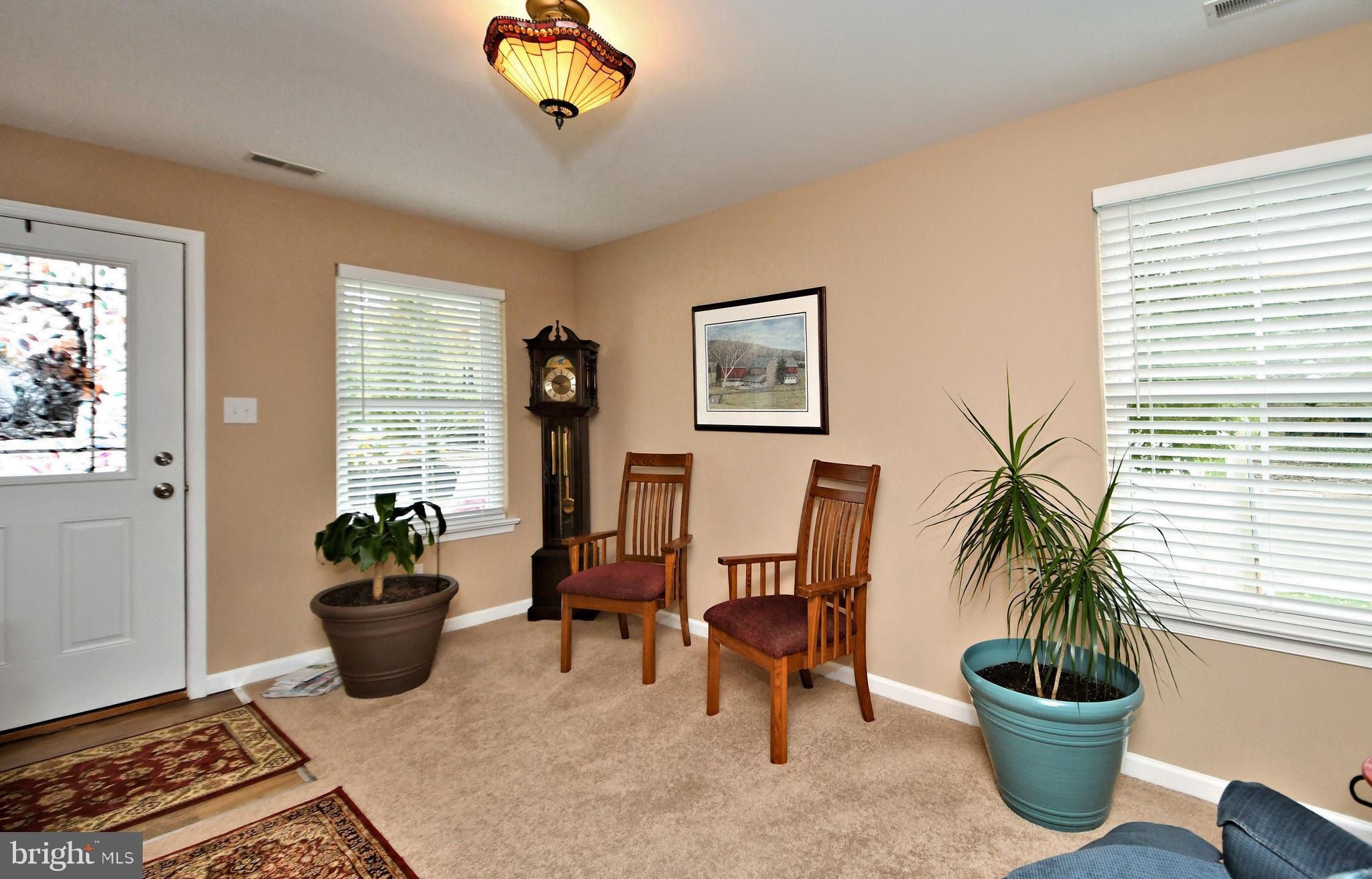 400 North York Road, Unit A Hatboro, PA 19040 - Photo 3 of 24 Sitting room