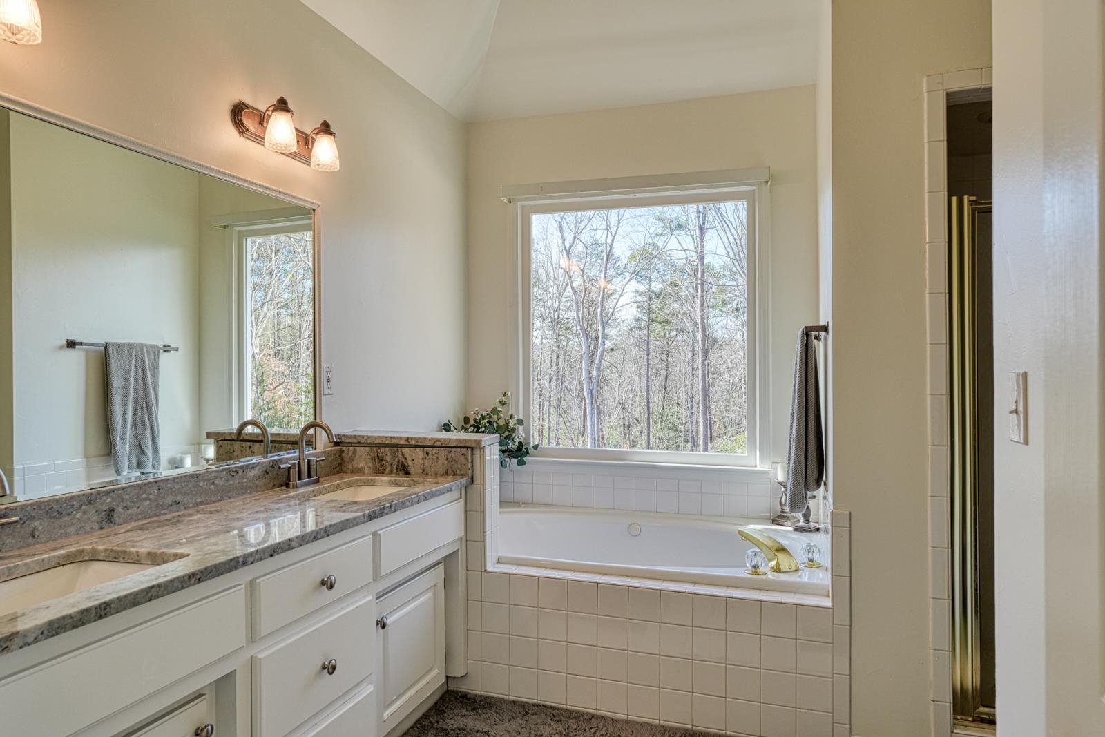 649 Innisbrook Lane Spartanburg, SC 29306 - Photo 34 of 50