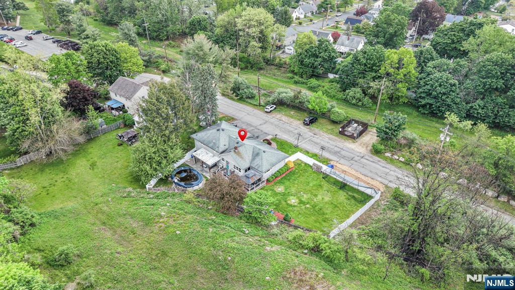 22 Federal Hill Road Pompton Lakes, NJ 07442 - Photo 39 of 40