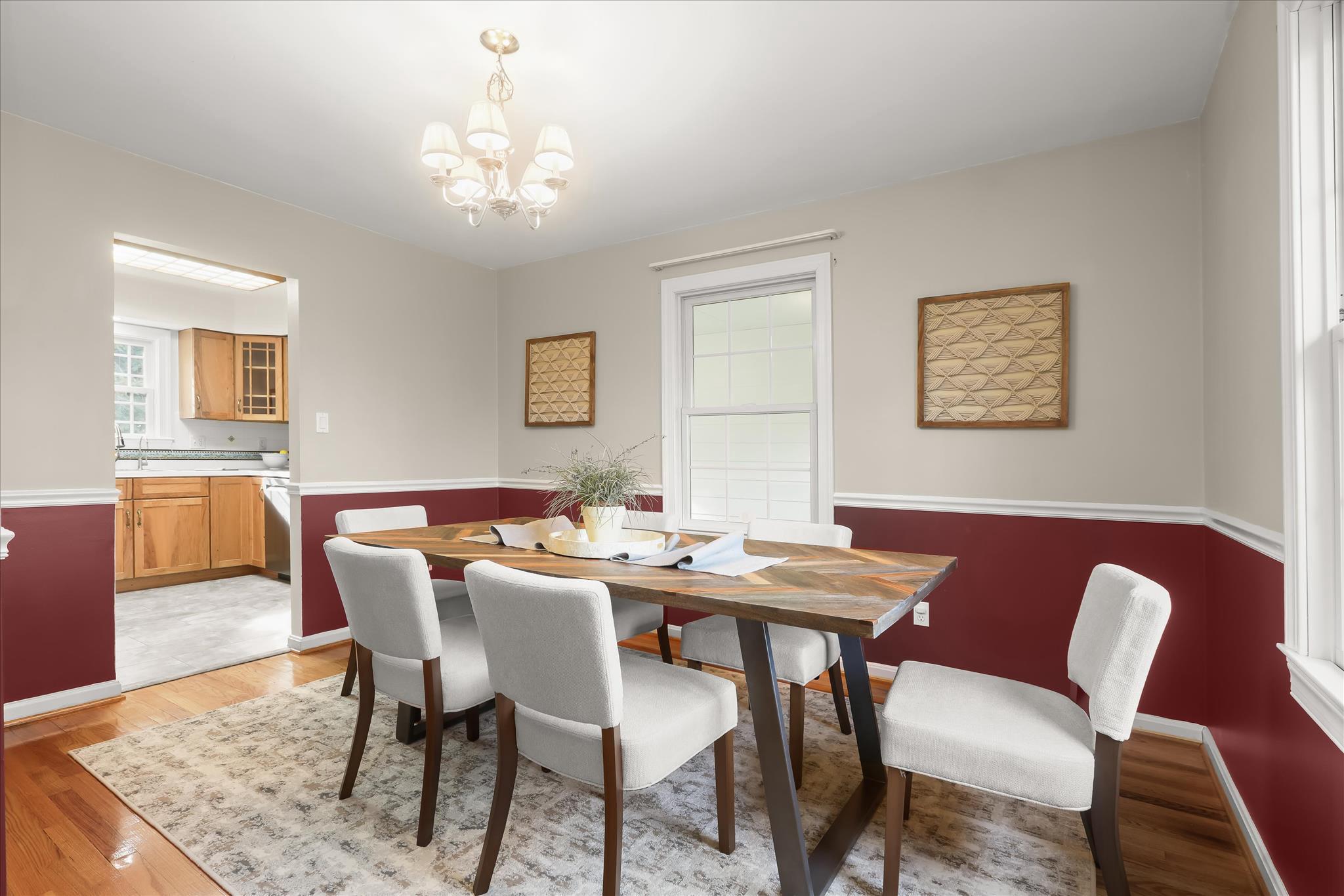 326 Edgewater Road Pasadena, MD 21122 - Photo 16 of 46 Dining Room
