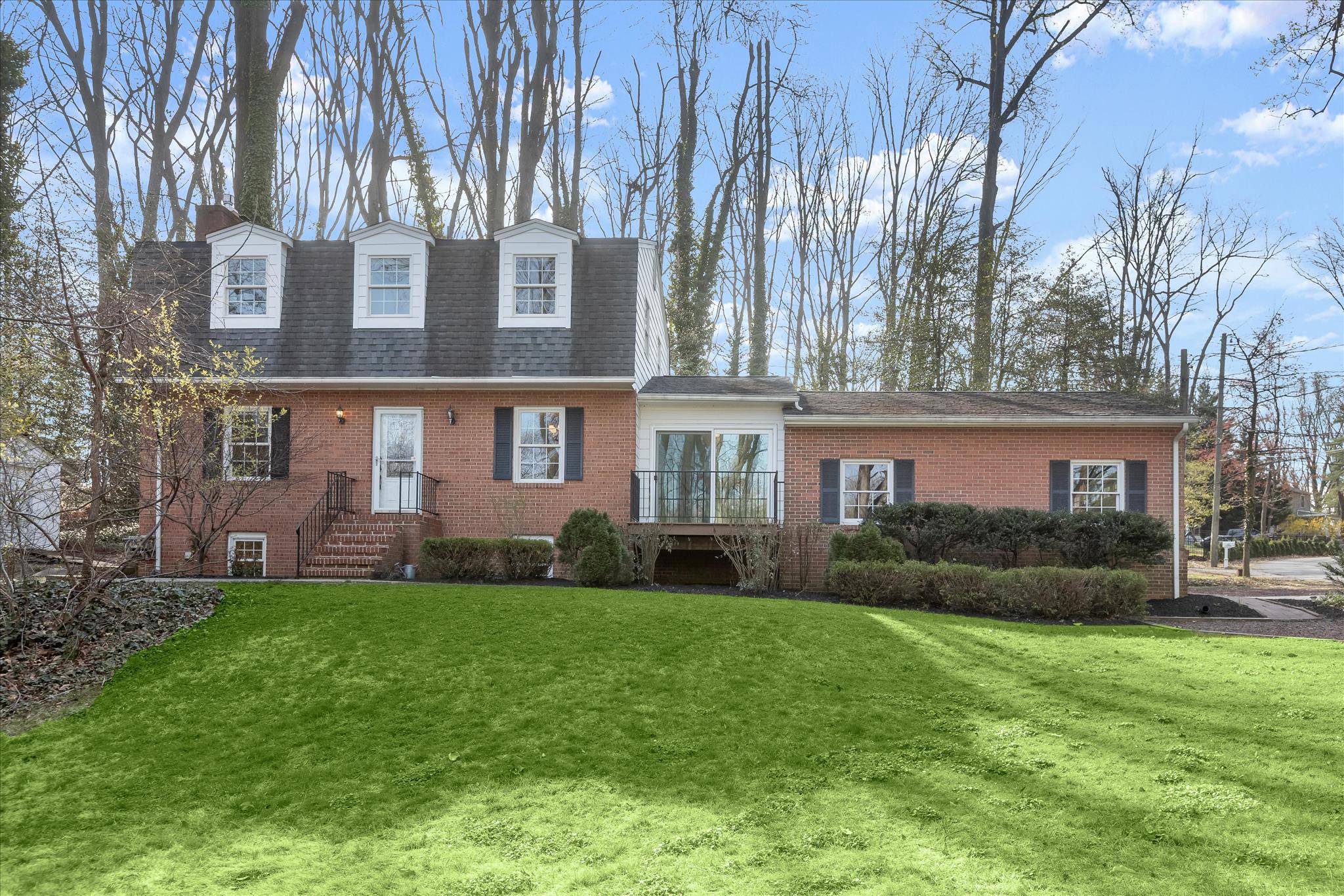 326 Edgewater Road Pasadena, MD 21122 - Photo 2 of 46 Welcome to 326 Edgewater