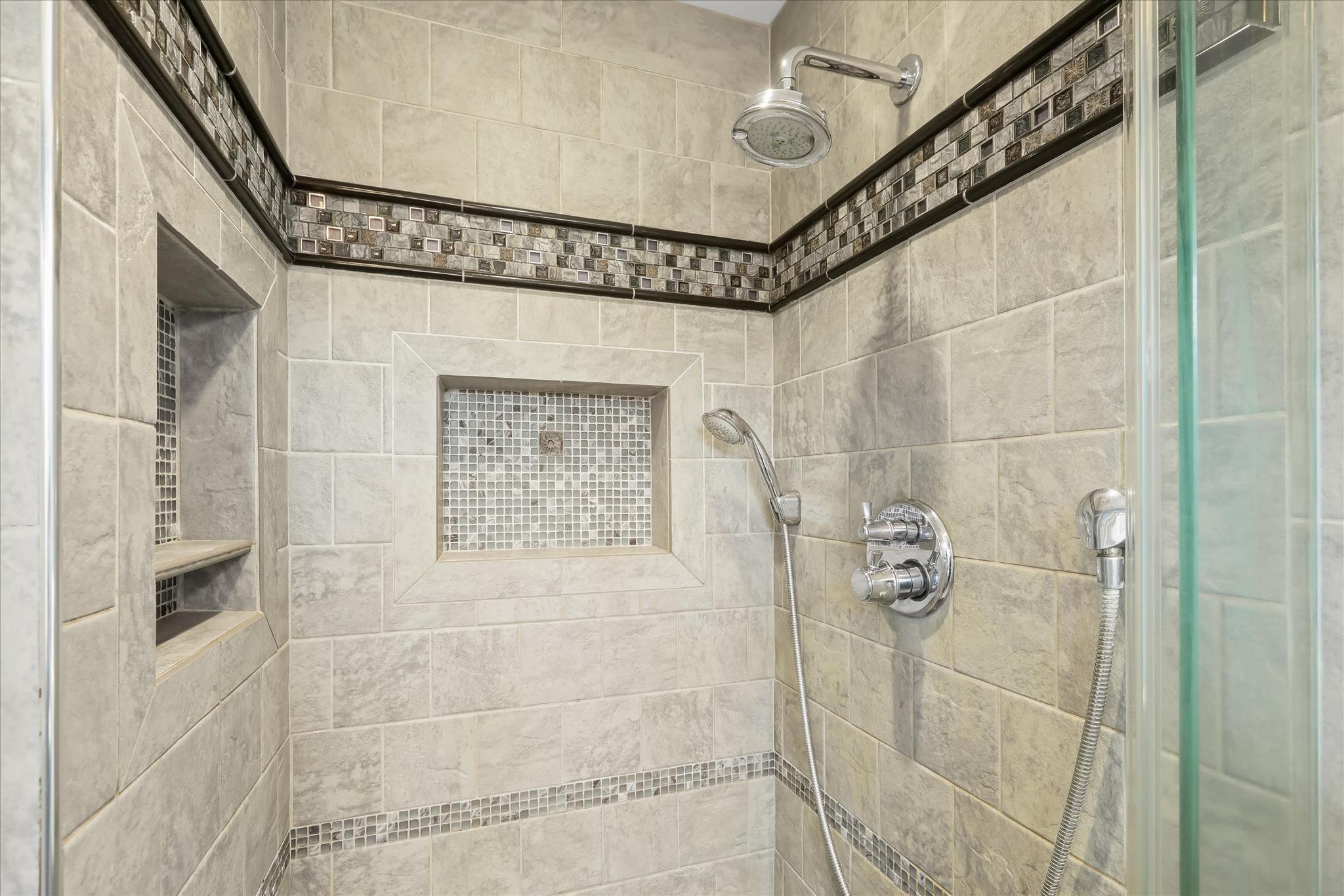 326 Edgewater Road Pasadena, MD 21122 - Photo 30 of 46 Primary Bath