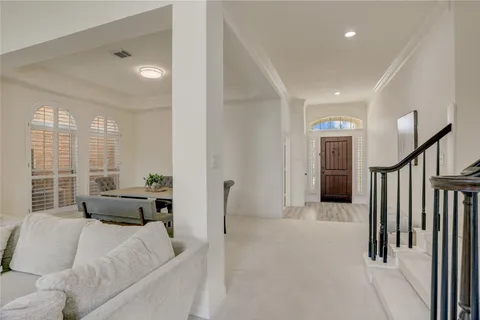 $895,000 | 4114 West Northampton Place, Houston, TX 77098