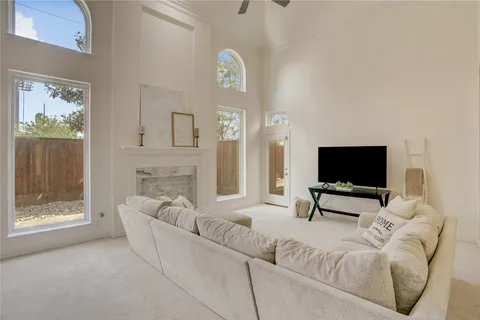 $895,000 | 4114 West Northampton Place, Houston, TX 77098