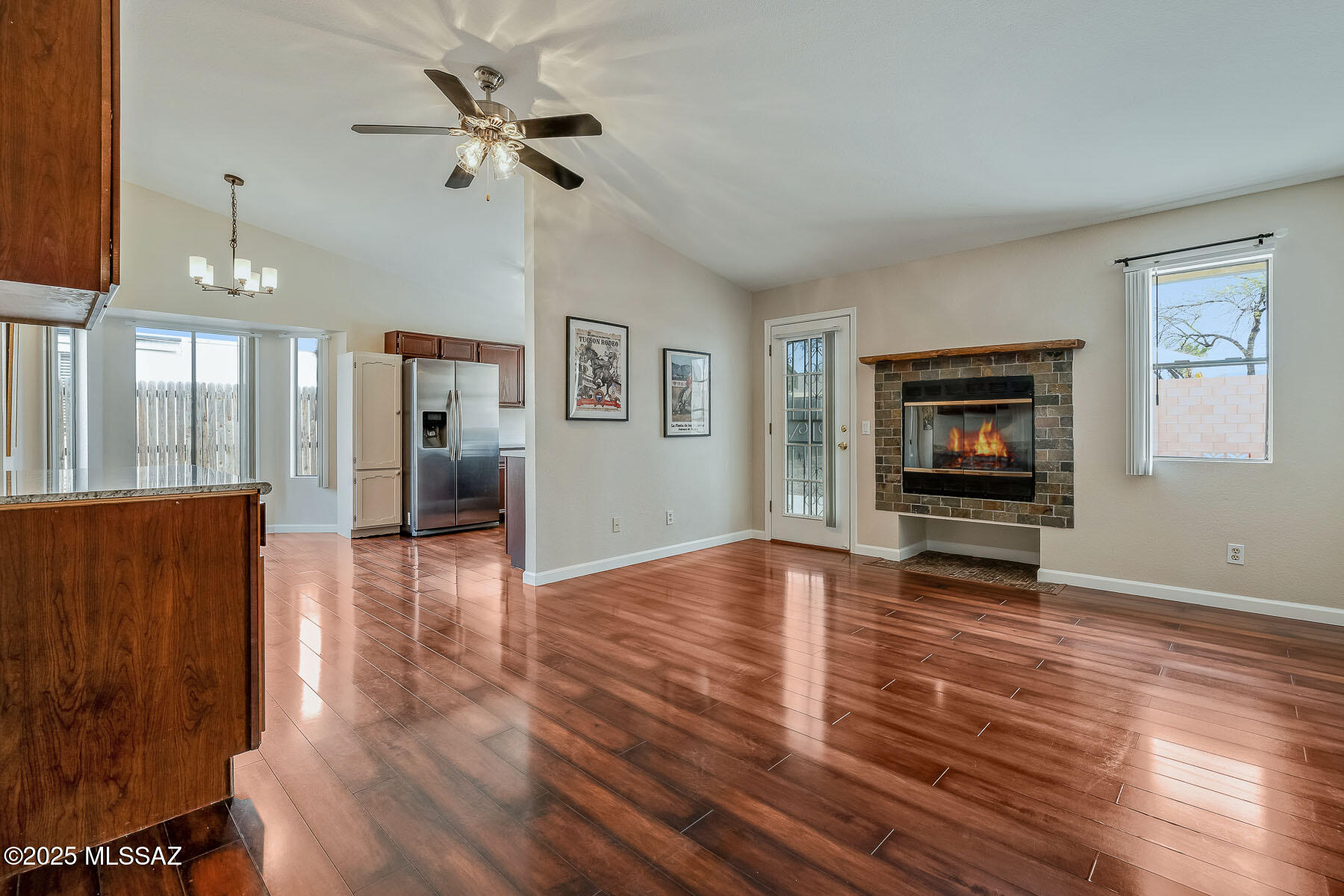 2631 West Sunset Road Tucson, AZ 85741 - Photo 1 of 34 Gallery Image 1