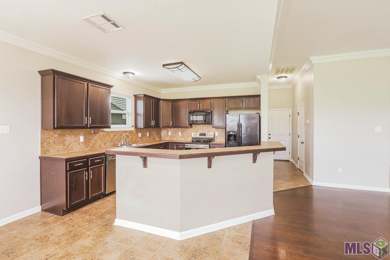 42284 Devall Road Prairieville, LA 70769 - Photo 7 of 22 Gallery Image 7
