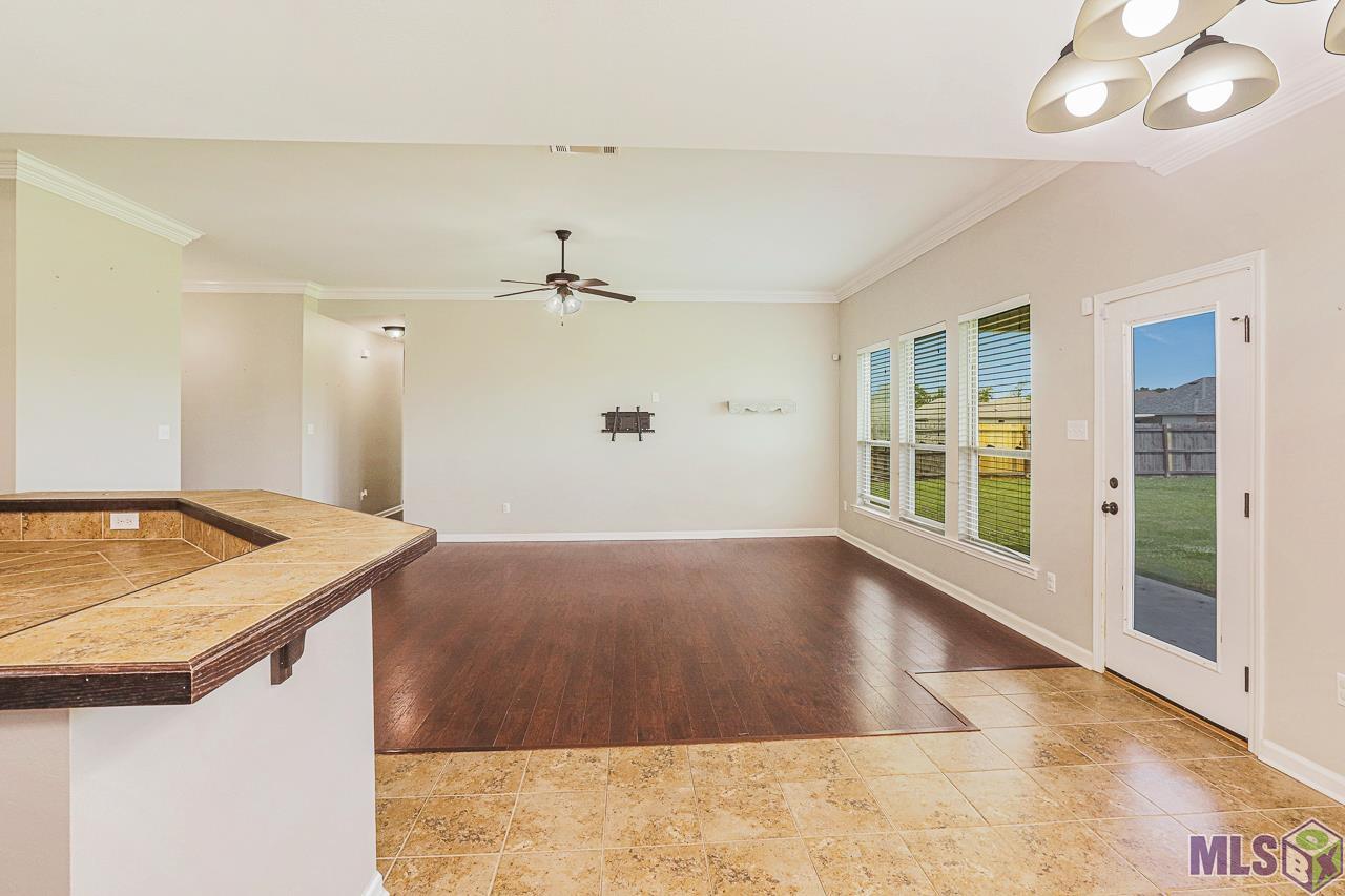 42284 Devall Road Prairieville, LA 70769 - Photo 10 of 22 Gallery Image 10