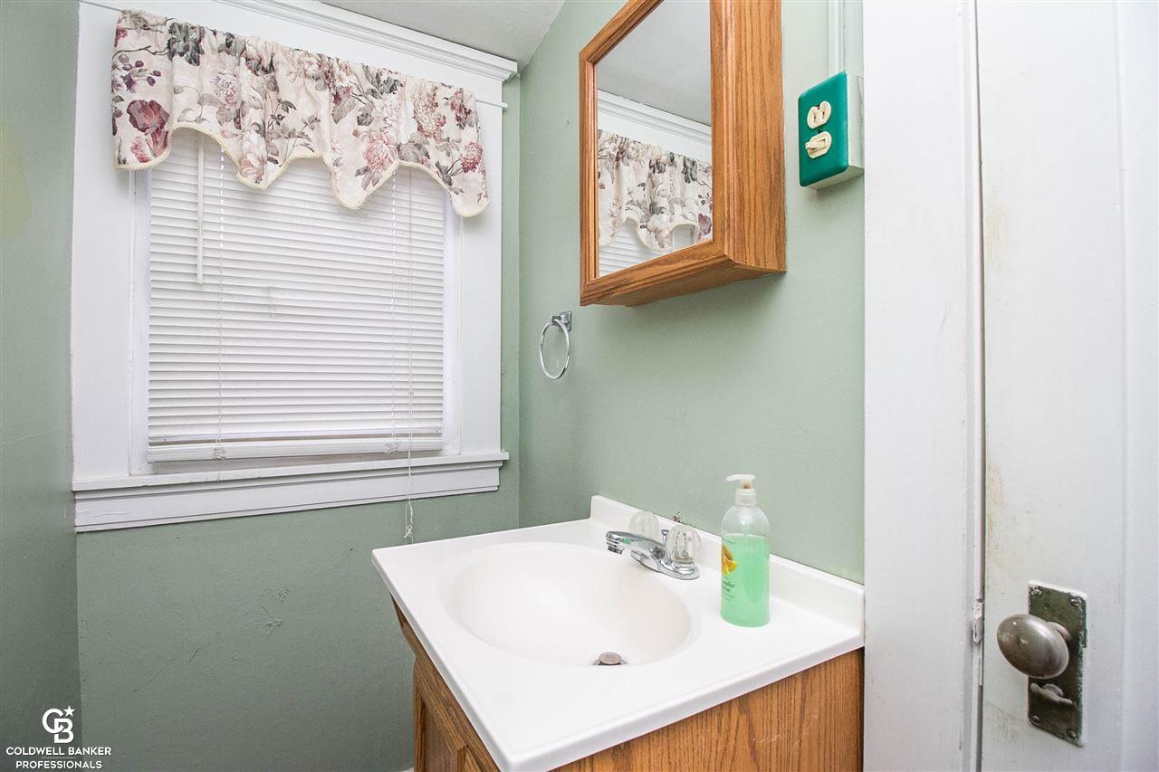 6070 Chicago Road Warren, MI 48092 - Photo 21 of 44