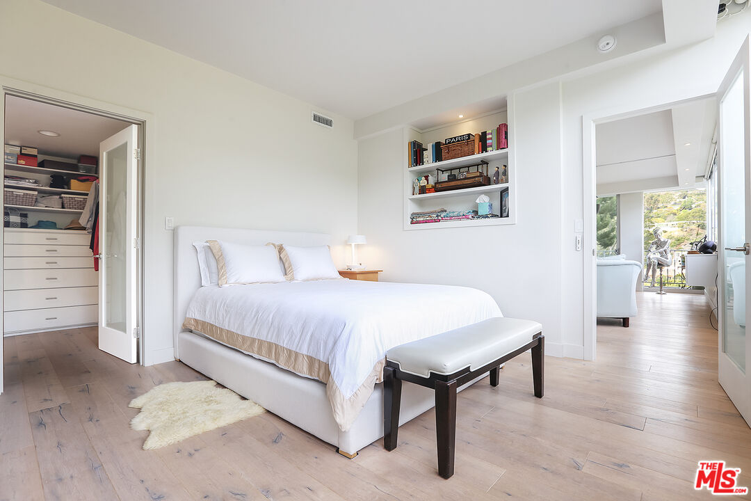 17352 Sunset Boulevard, Unit 301 Pacific Palisades, CA 90272 - Photo 12 of 31