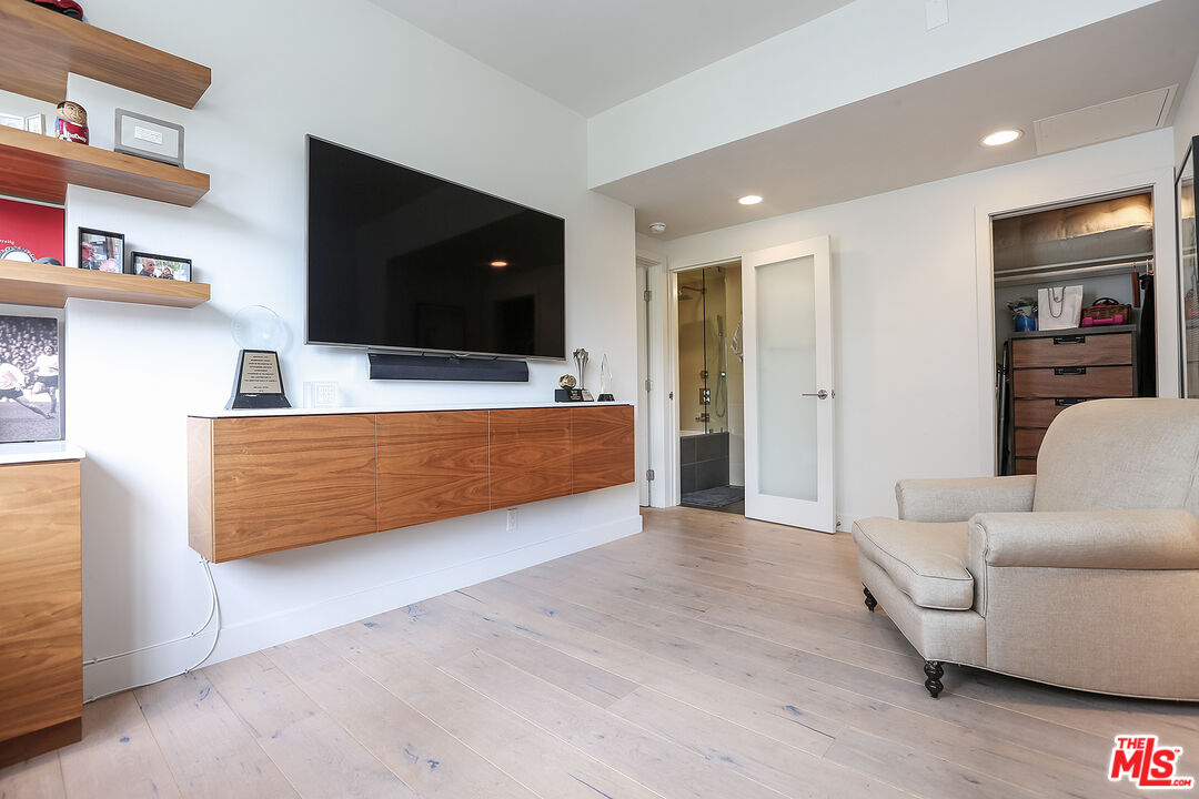 17352 Sunset Boulevard, Unit 301 Pacific Palisades, CA 90272 - Photo 17 of 31