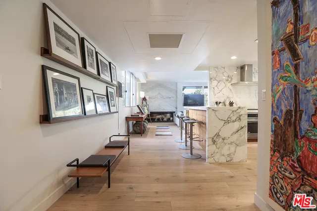 $1,339,000 | 17352 Sunset Boulevard, Unit 301, Pacific Palisades, CA 90272