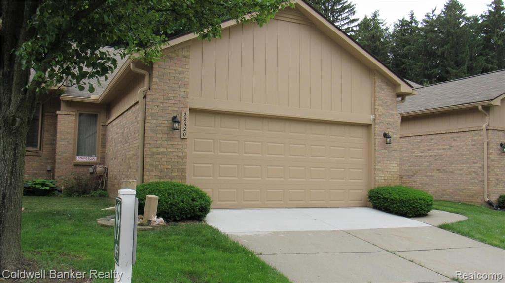 22320 River Ridge Trail Farmington Hills, MI 48335 - Photo 2 of 42
