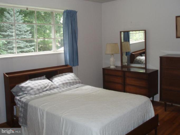 9718 Holmhurst Road Bethesda, MD 20817 - Photo 7 of 12 Master Bedroom