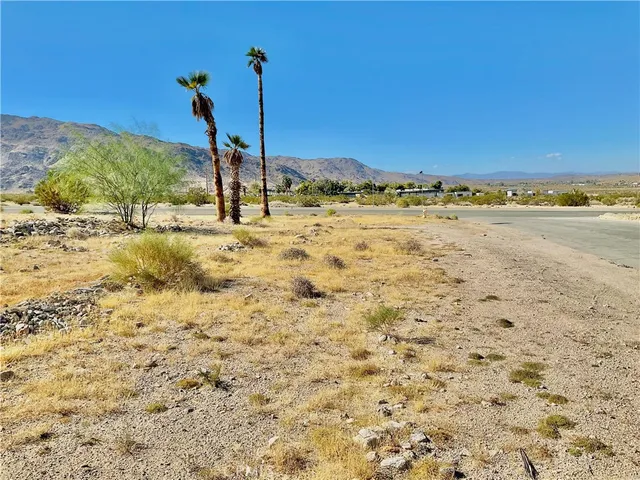 $75,000 | 74517 Serrano Drive, Twentynine Palms, CA 92277