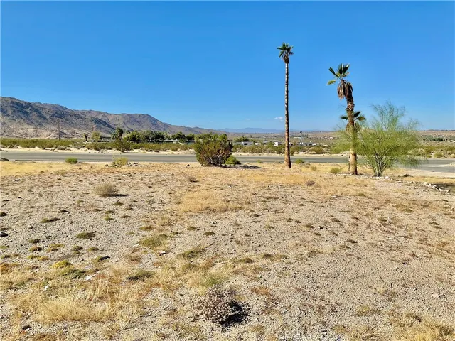 $75,000 | 74517 Serrano Drive, Twentynine Palms, CA 92277