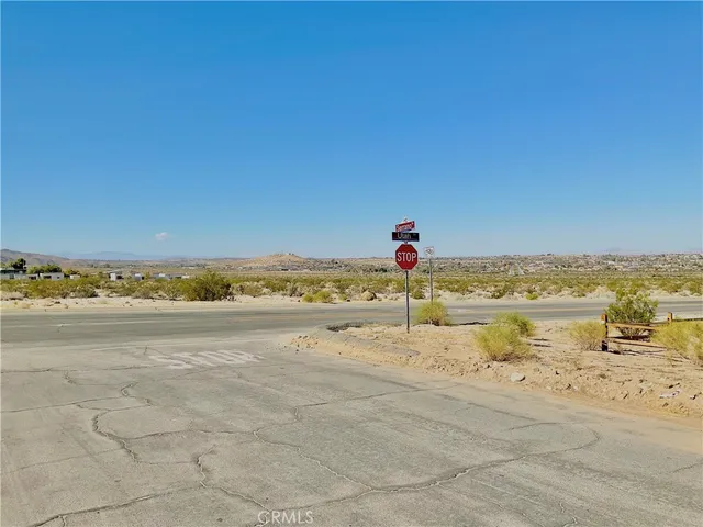 $75,000 | 74517 Serrano Drive, Twentynine Palms, CA 92277