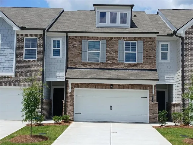 $299,990 | 545 Tuskegee Street, Unit 50, McDonough, GA 30253