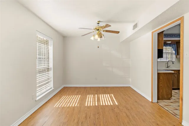 $2,200 | 2108 Greentree Drive, Huntsville, TX 77340