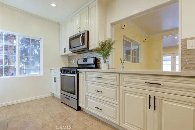 $1,379,000 | 5802 Colfax Avenue, North Hollywood, CA 91601