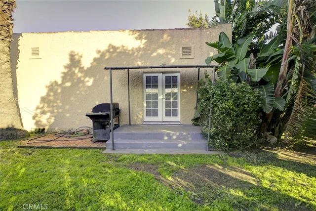 $1,379,000 | 5802 Colfax Avenue, North Hollywood, CA 91601