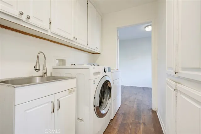 $1,379,000 | 5802 Colfax Avenue, North Hollywood, CA 91601