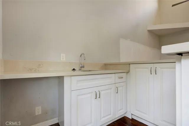 $1,379,000 | 5802 Colfax Avenue, North Hollywood, CA 91601