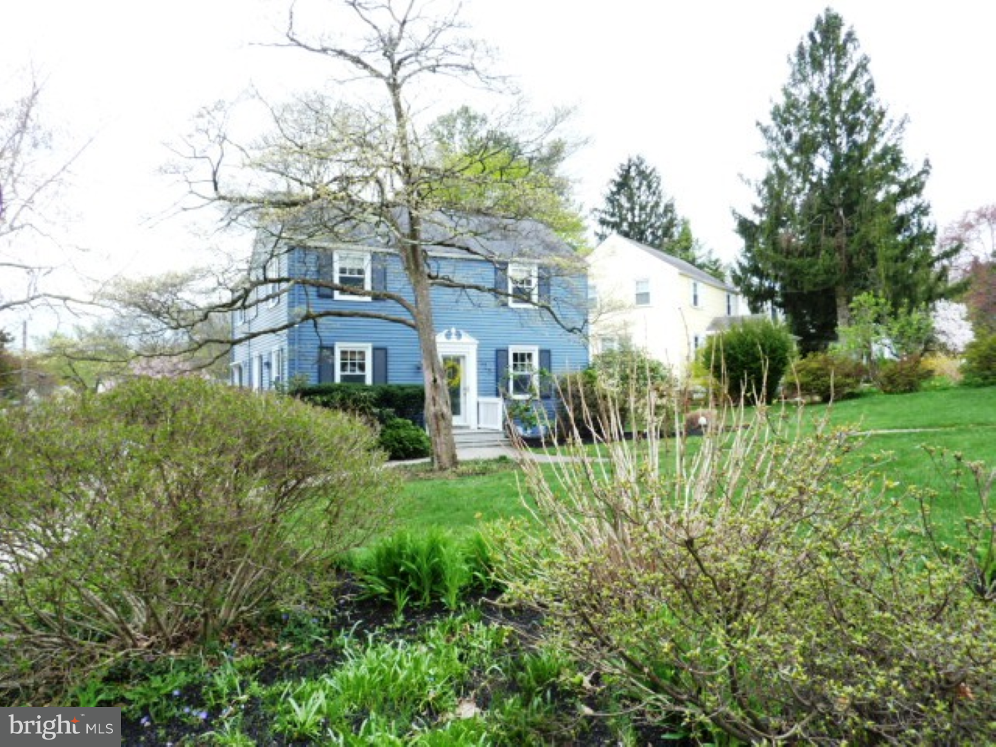 129 Morningside Circle Wayne, PA 19087 - Photo 2 of 24