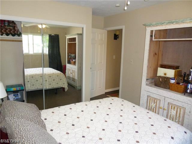 472-474 Sprague Road Berea, OH 44017 - Photo 8 of 22 Gallery Image 8