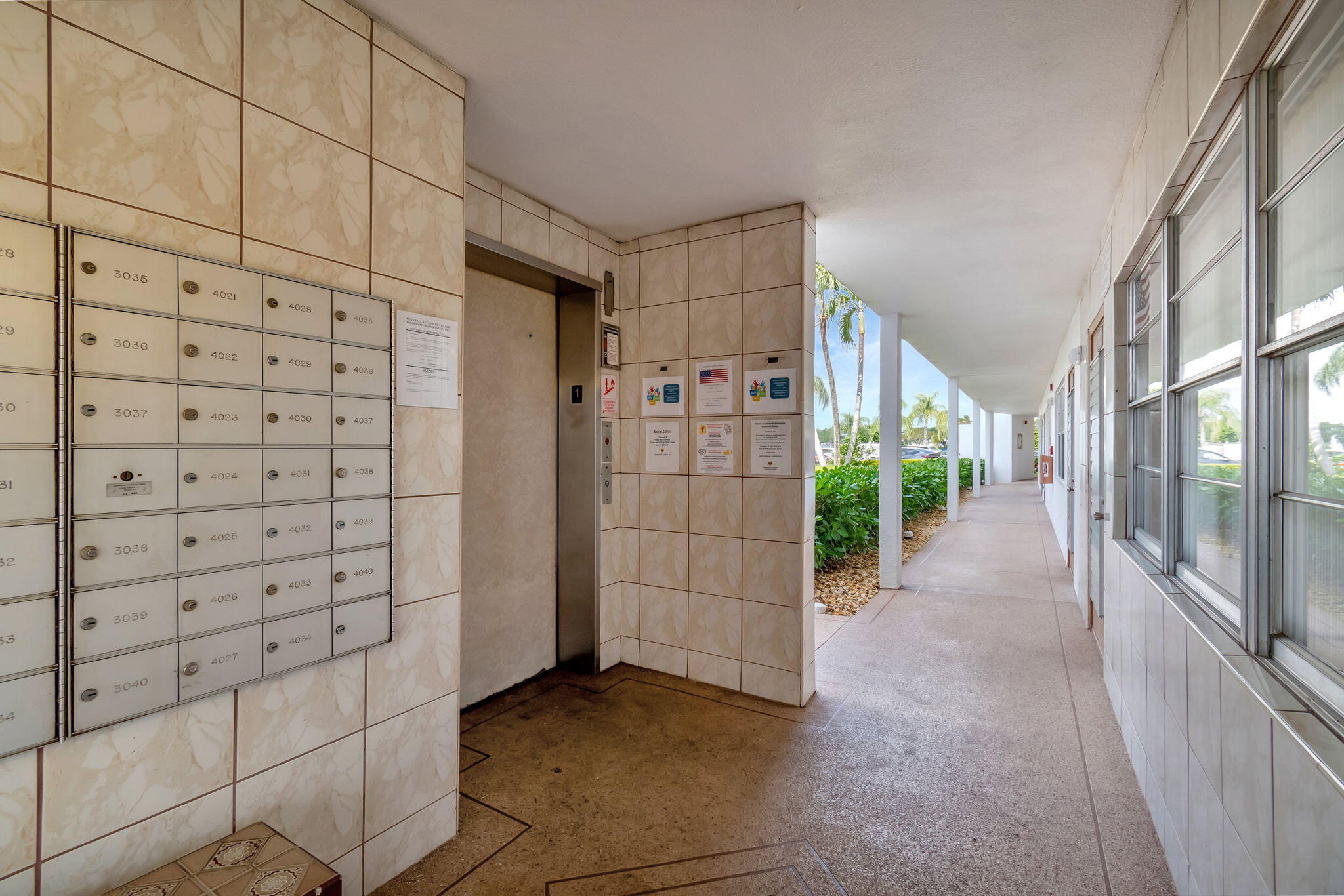 3031 Cornwall East Boca Raton, FL 33434 - Photo 44 of 84 4-web-or-mls-DSC_9212