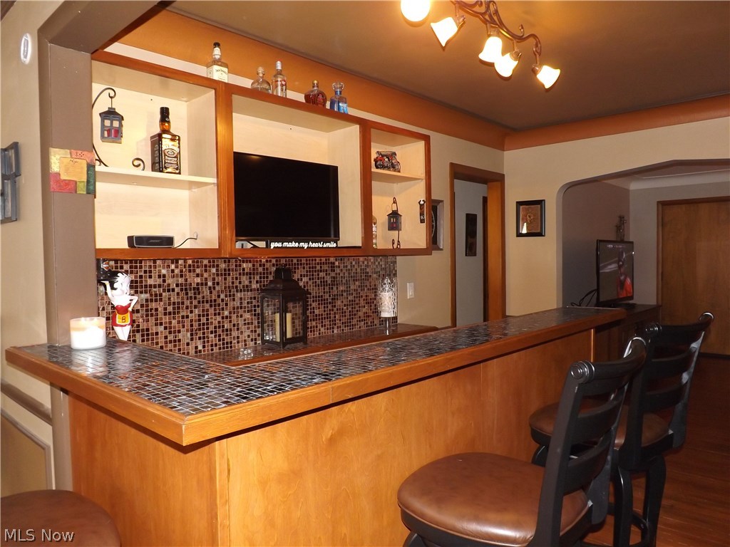 6302 Dunham Road Maple Heights, OH 44137 - Photo 7 of 27