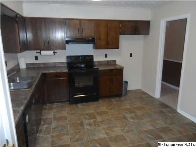 6326 Perry Street Anniston, AL 36206 - Photo 7 of 19