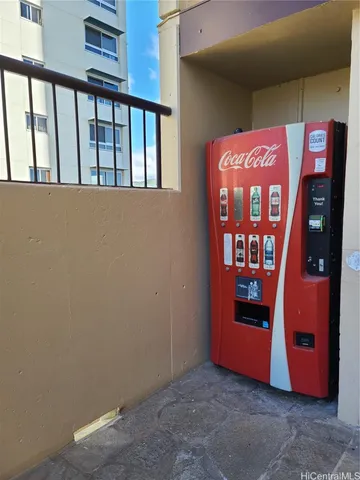 $2,795 | 320 Liliʻuokalani Avenue, Unit 2304, Honolulu, HI 96815